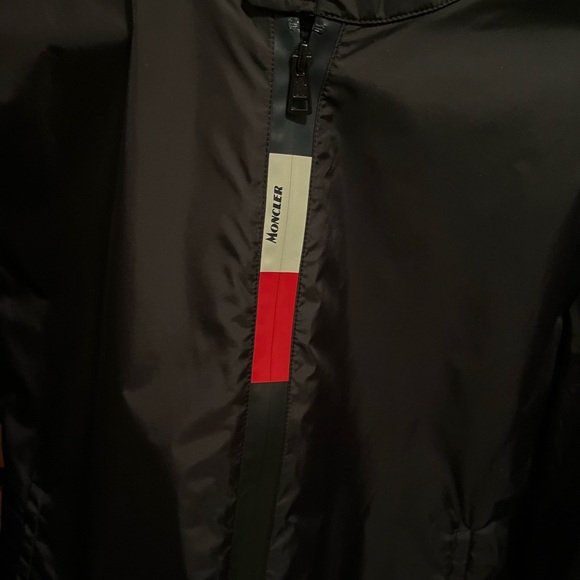 Like new- Moncler Wimereux Giubbotto Jacket - Picture 5 of 7